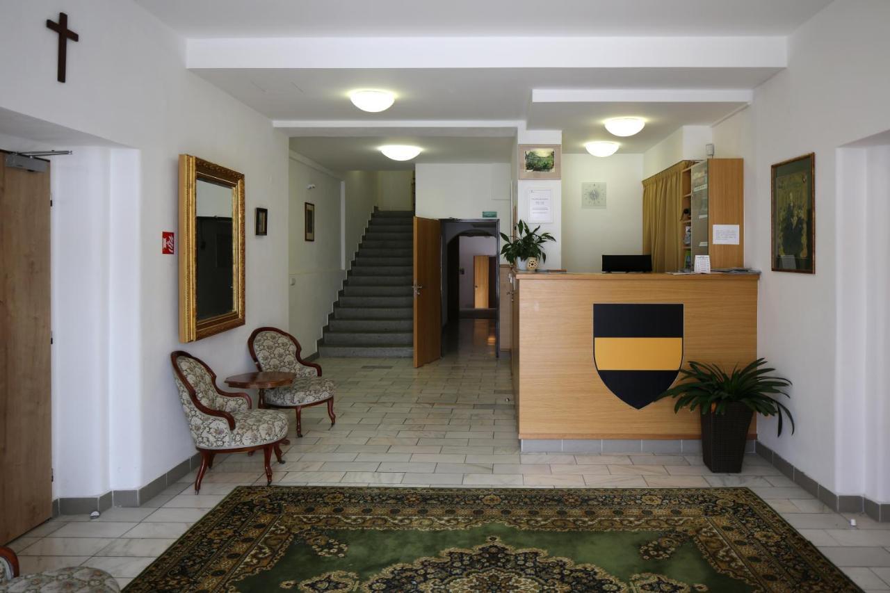 Penzion Pansky Dum Rozmital pod Tremsinem Zewnętrze zdjęcie